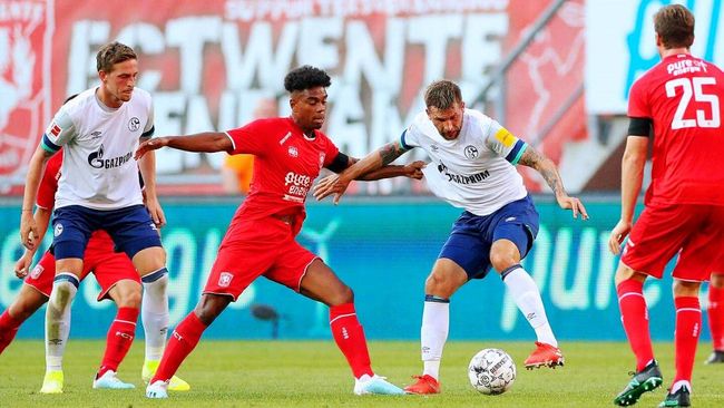 力的领袖来 力的领袖来