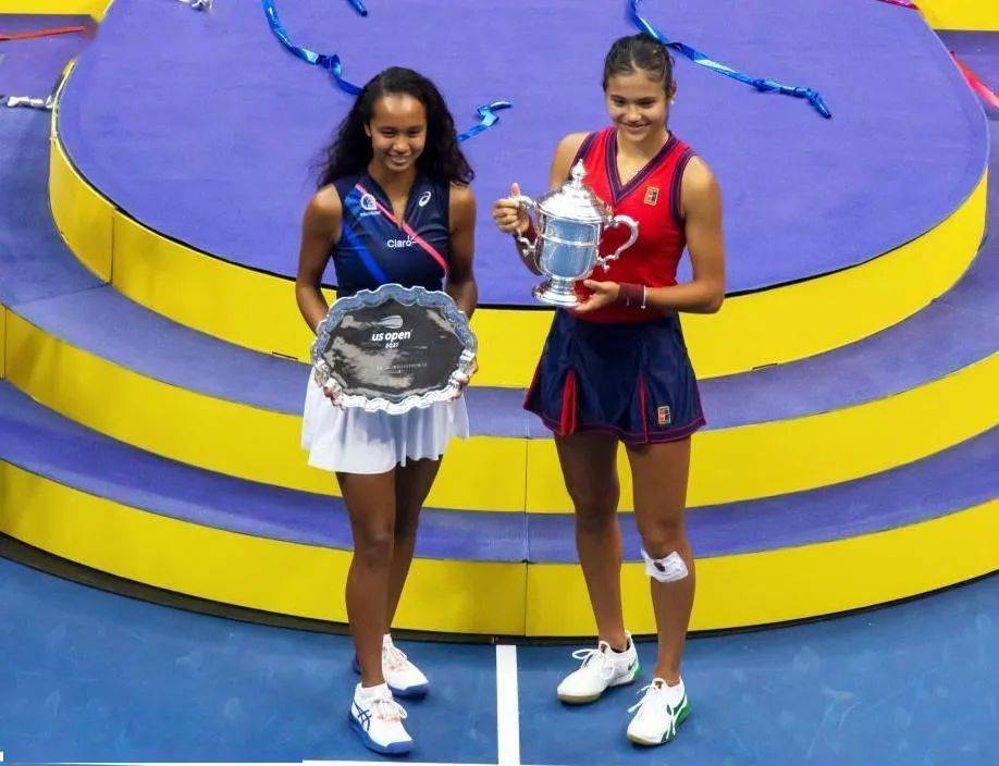 再看防守层 再看防守层